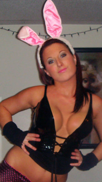 The Best Halloween Costumes For Busty Girls (71 pics)