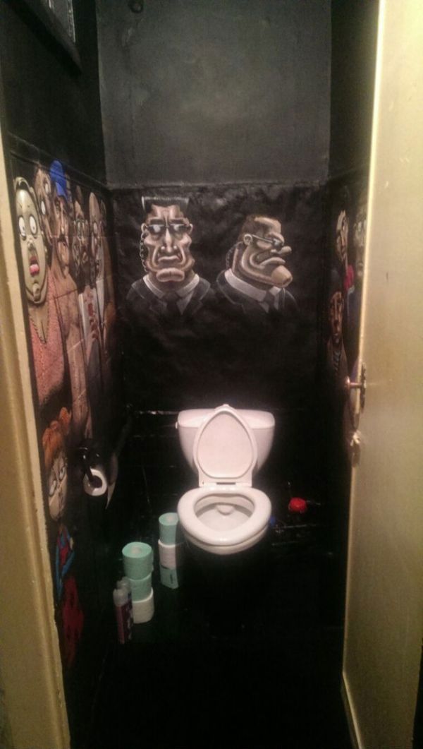 Everyone Is Watching You Go To The Bathroom (14 pics)