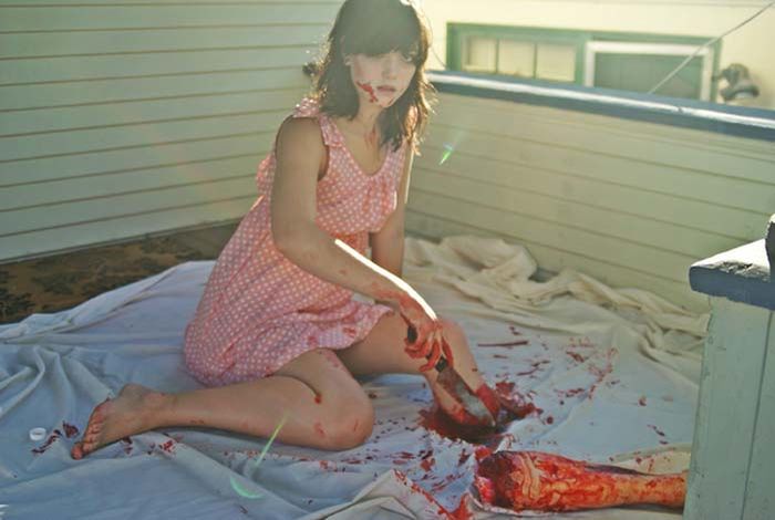 This Girl's Halloween Photo Shoot Is One Of A Kind (4 pics)