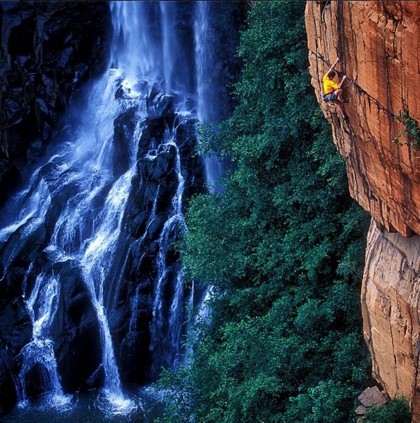 Amazing National Geographic Photos By Jimmy Chin (40 pics)