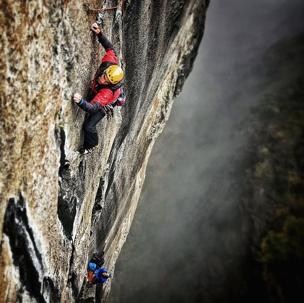 Amazing National Geographic Photos By Jimmy Chin (40 pics)