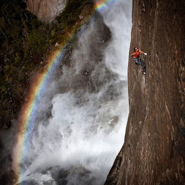 Amazing National Geographic Photos By Jimmy Chin (40 pics)