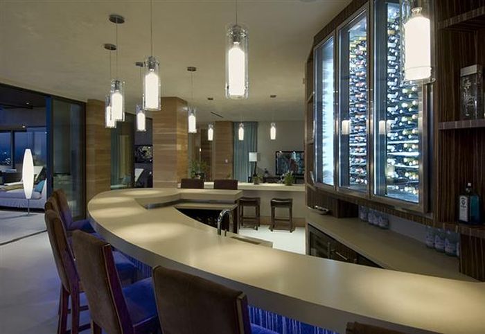 This Is The Most Incredible Bachelor Pad In Los Angeles (32 pics)