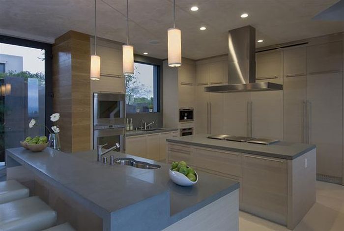 This Is The Most Incredible Bachelor Pad In Los Angeles (32 pics)
