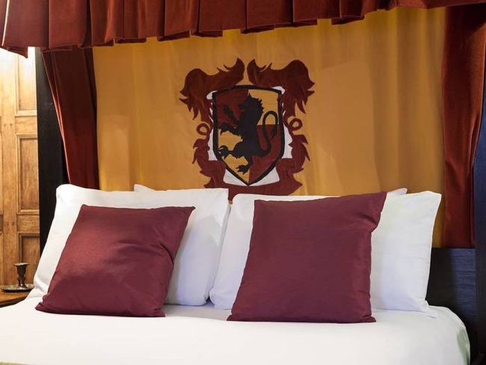 This Is Alohomora, The Harry Potter Themed Hotel (11 pics)