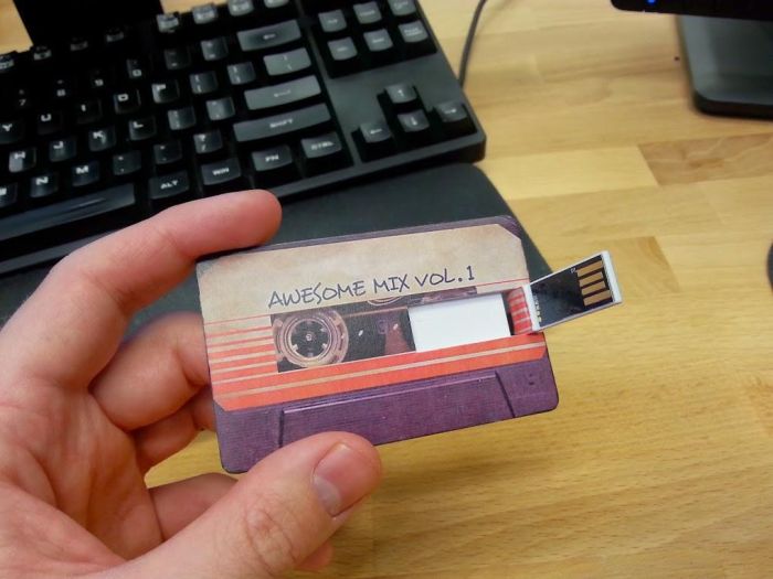 Guy Passes Out Guardians Of The Galaxy Mix Tape For Halloween (6 pics)