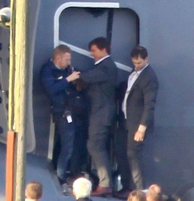 Tom Cruise Performs Death Defying Stunt For New Mission Impossible (18 pics)