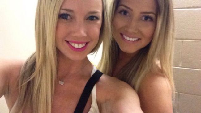 Girls In Tight Dresses Are Hard To Resist (37 pics)