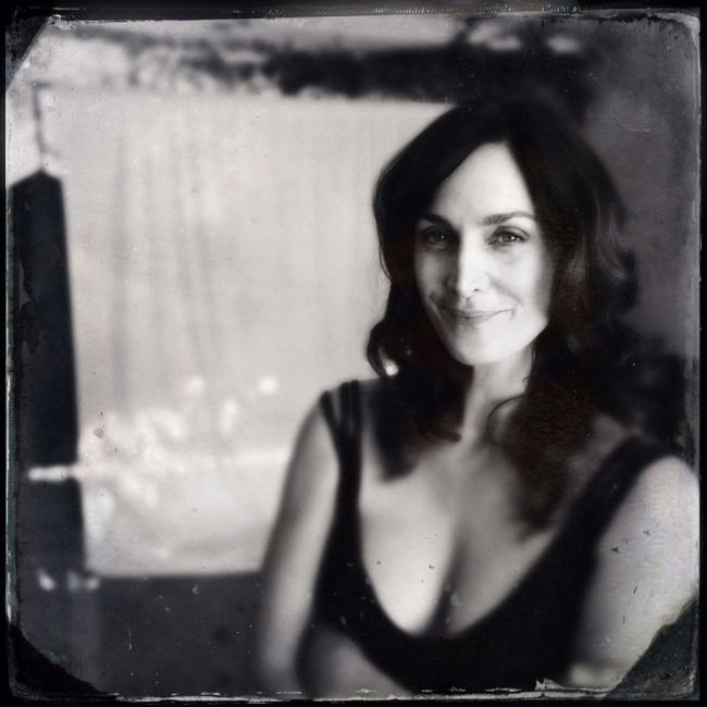 Carrie-Anne Moss Photo Shoot For Annapurna Living (10 pics)