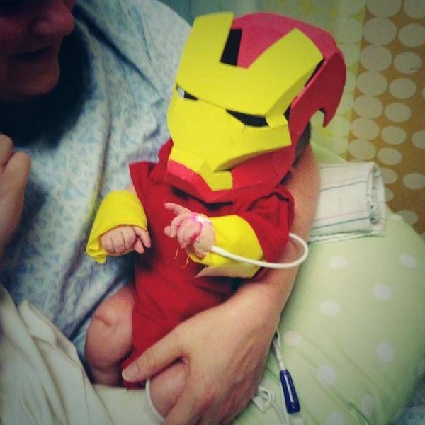 Father Makes Iron Man Costume For His Sick Infant Son (6 pics)