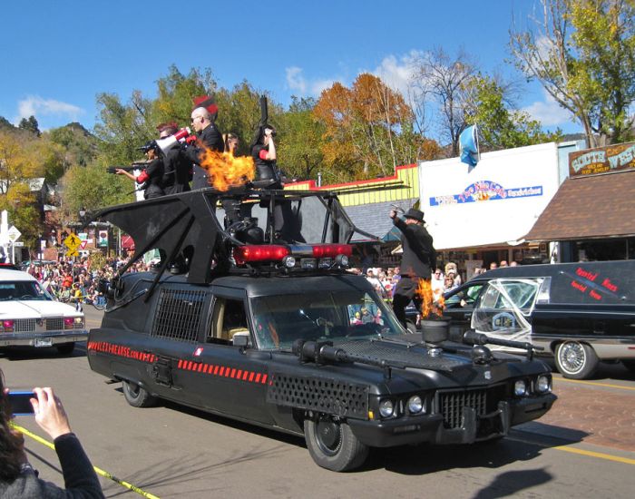 Badass Hearses Help You Leave This World In Style (18 pics)