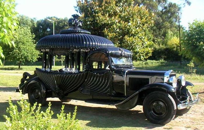 Badass Hearses Help You Leave This World In Style (18 pics)