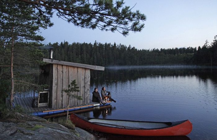 This Lodge In Sweden Gives You Hard Work To Help You Relax (19 pics)