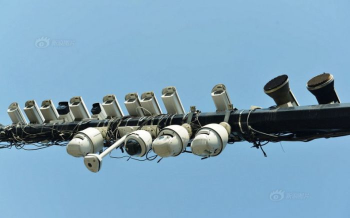 China's Version Of Big Brother (6 pics)