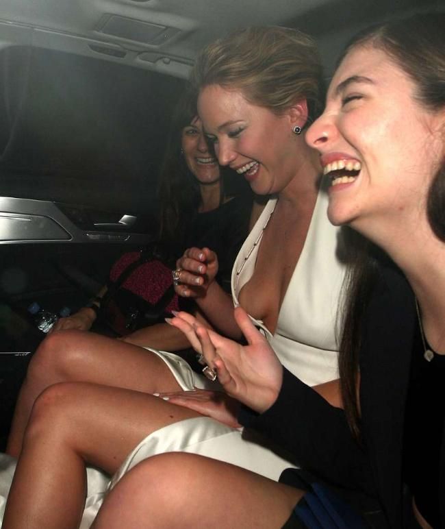 Jennifer Lawrence Nip Slip in London (3 pics)