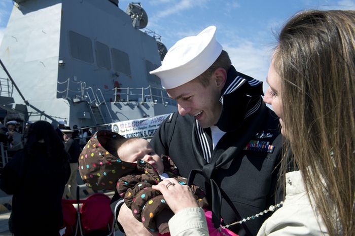 Military Men Meet Their Children For The First Time (48 pics)