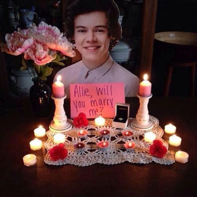 This Girl Has A Really Creepy Obsession With One Direction (4 pics)