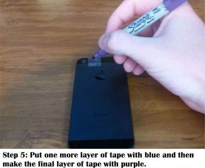 How To Turn Your Smartphone Into A Blacklight (7 pics)