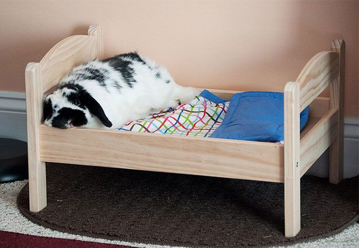 A Great Use For IKEA Doll Beds (15 pics)