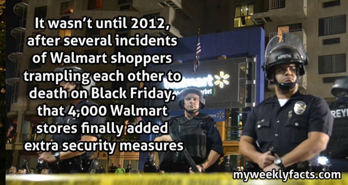 14 Facts You Need To Know About Shopping On Black Friday (14 pics)