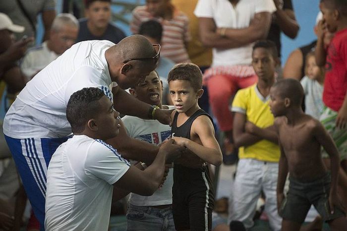 How Cuban Wrestlers Train (14 pics)