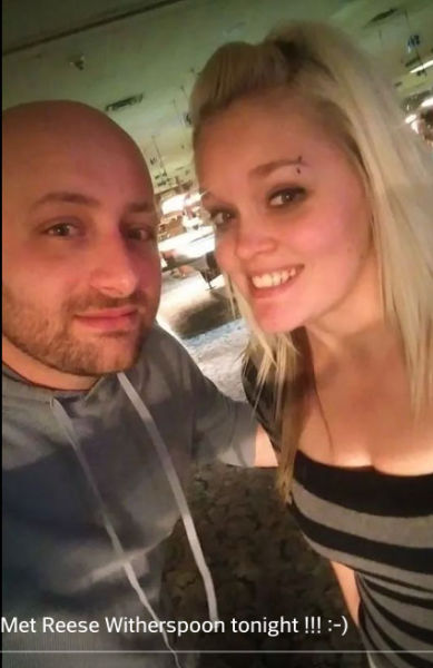 When People Take Pictures With People They Think Are Celebrities (31 pics)