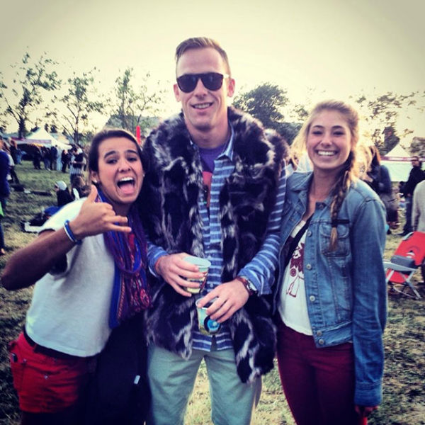When People Take Pictures With People They Think Are Celebrities (31 pics)