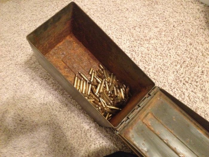 Finding A Secret Safe In Your New Home (8 pics)
