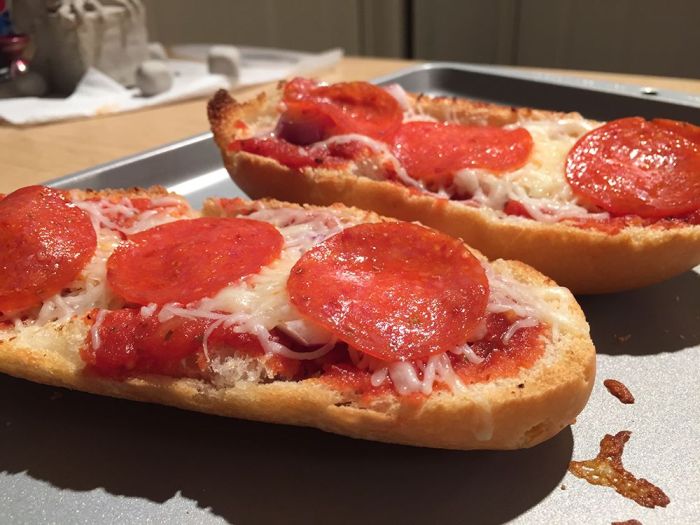 How To Turn Your Sandwich Into A Pizza (16 pics)