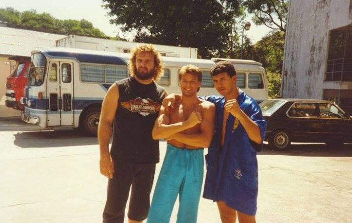 Behind The Scenes Photos From The Movie Bloodsport (35 pics)