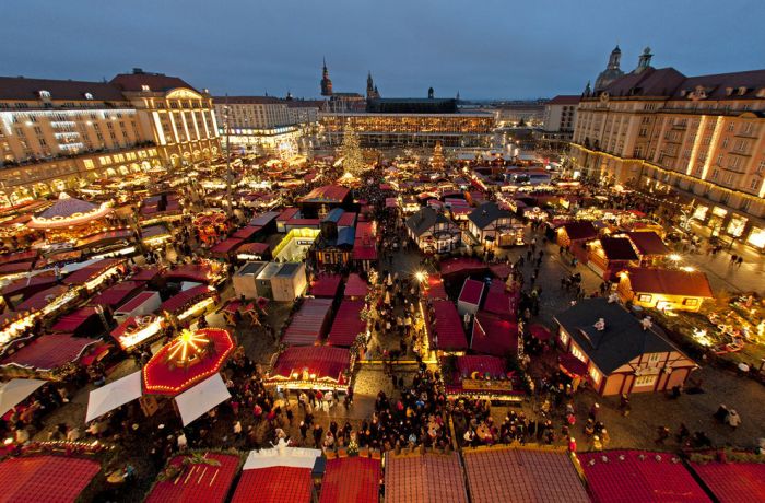 Europe Is Ready For Christmas (38 pics)