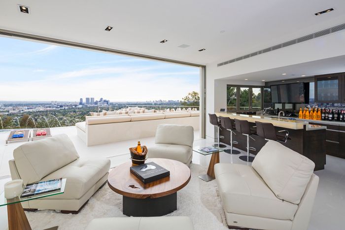 This $ 19,000,000 Beverly Hills Mansion Is A Dream House (50 pics)