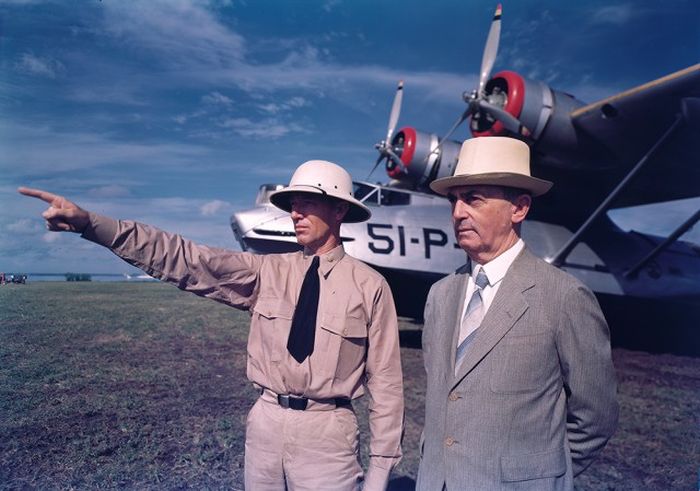 1940s Black And White Photos In Color (49 pics)