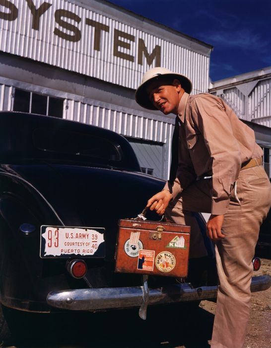 1940s Black And White Photos In Color (49 pics)
