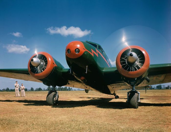 1940s Black And White Photos In Color (49 pics)