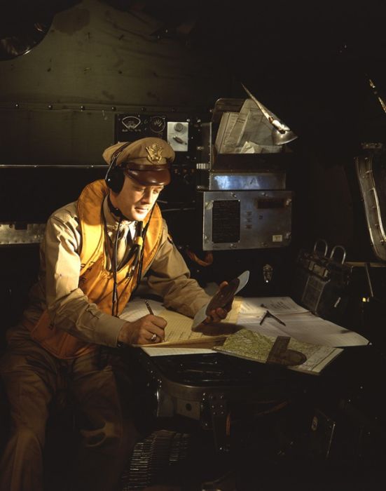 1940s Black And White Photos In Color (49 pics)