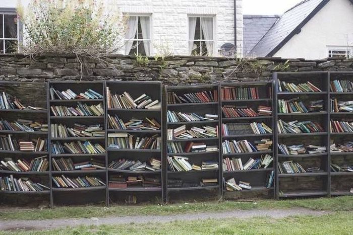 This Is The Best Bookstore Ever (15 pics)