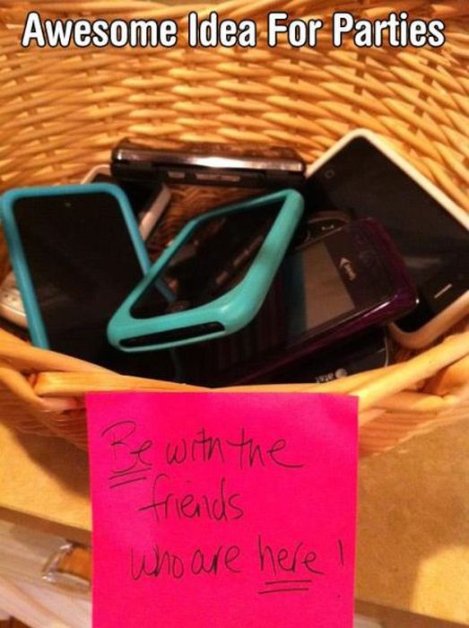 Have Smartphones Taken Over The World? (43 pics)
