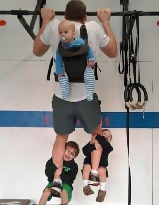 These Guys Are Definitely Winning When It Comes To Fatherhood (45 pics)