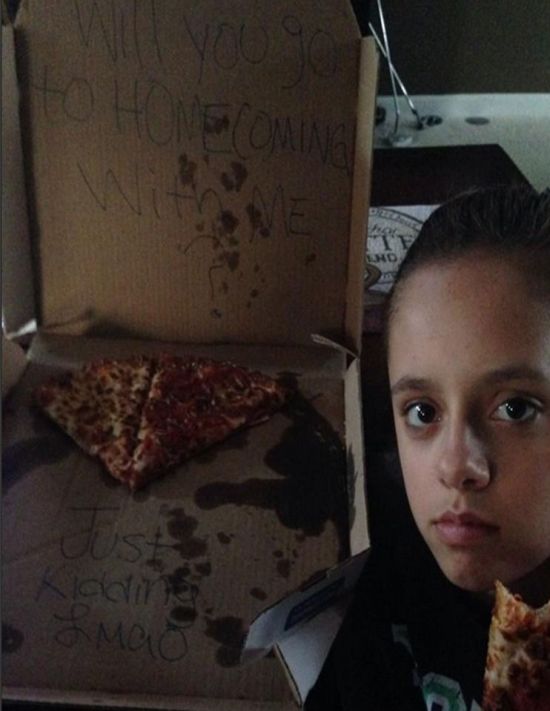 Using Pizza To Prank Someone Is Just Plain Cruel (3 pics)
