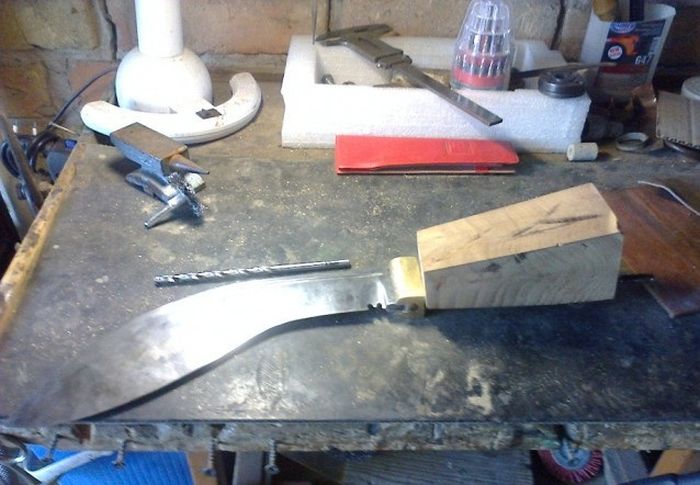 This Is A Beautiful Genuine Homemade Khukuri Knife (49 pics)