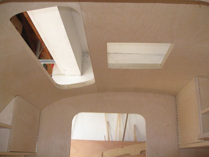 Who Wouldn't Want To Go Camping In This Trailer? (51 pics)