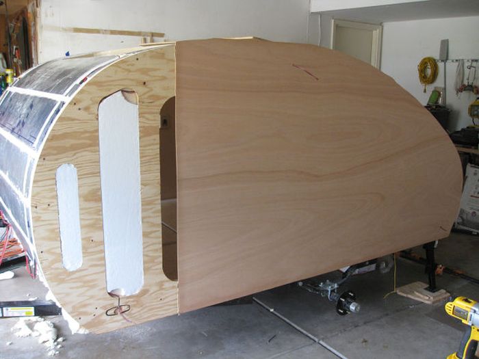 Who Wouldn't Want To Go Camping In This Trailer? (51 pics)