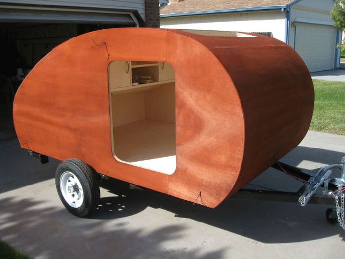 Who Wouldn't Want To Go Camping In This Trailer? (51 pics)