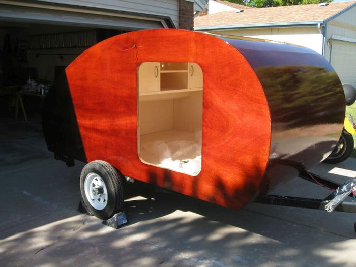 Who Wouldn't Want To Go Camping In This Trailer? (51 pics)