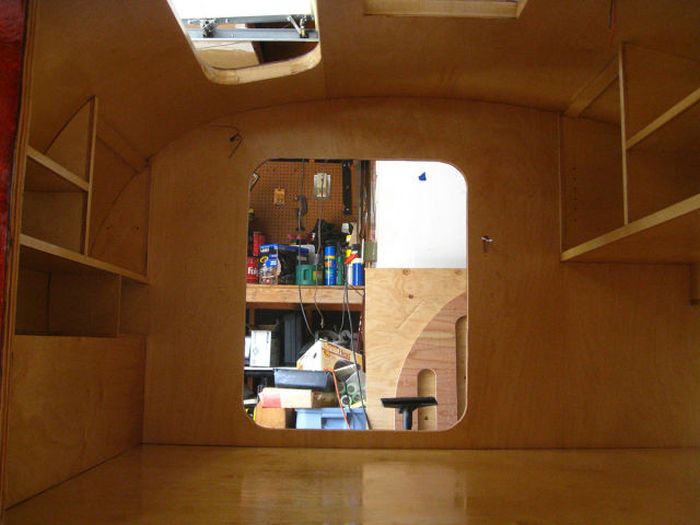Who Wouldn't Want To Go Camping In This Trailer? (51 pics)