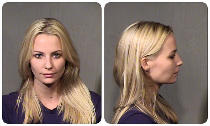 The Sexiest Mugshots (21 pics)