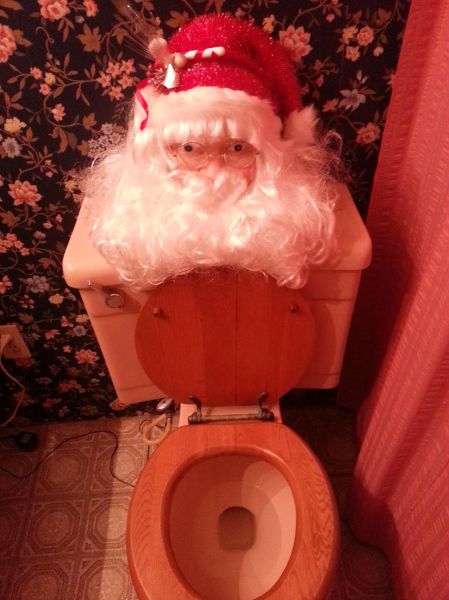 These People Are Definitely Taking Christmas Cheer Way Too Far (45 pics)