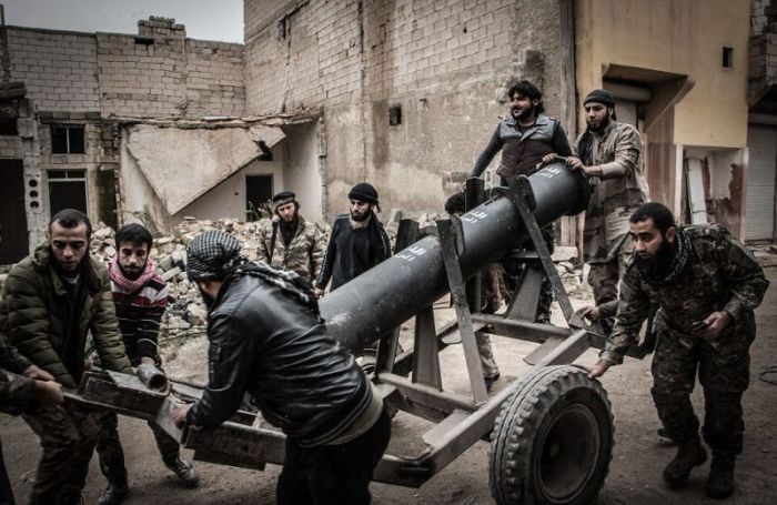 The Most Insane Syrian Weapon (7 pics)