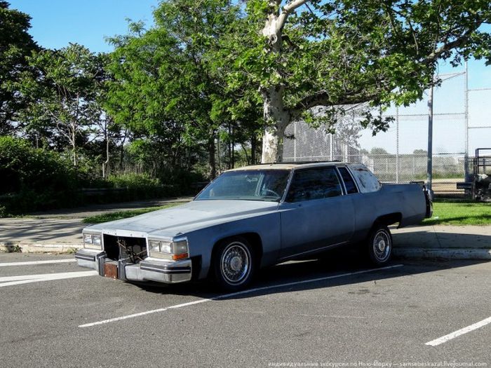 The Vintage Cars On The Streets Of New York City (49 pics)